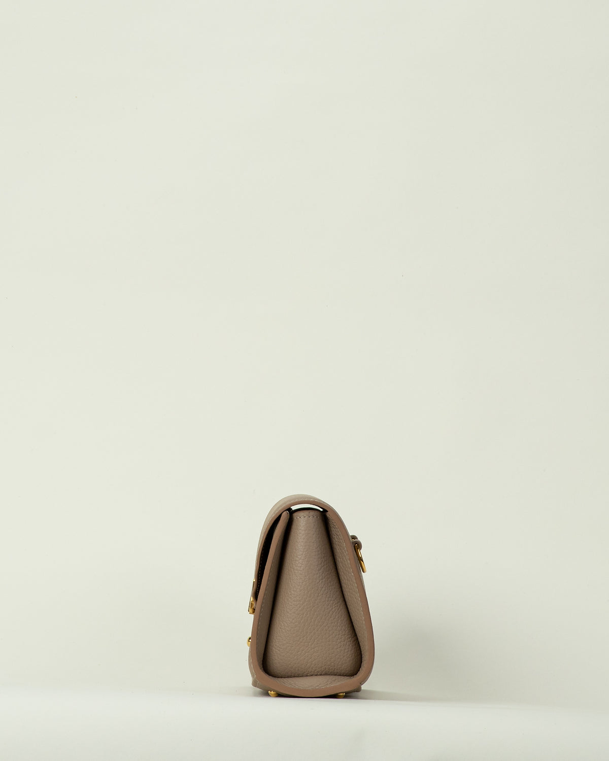 Darling City in Taupe